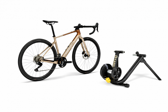 orbea gravel bike i trenażer saris